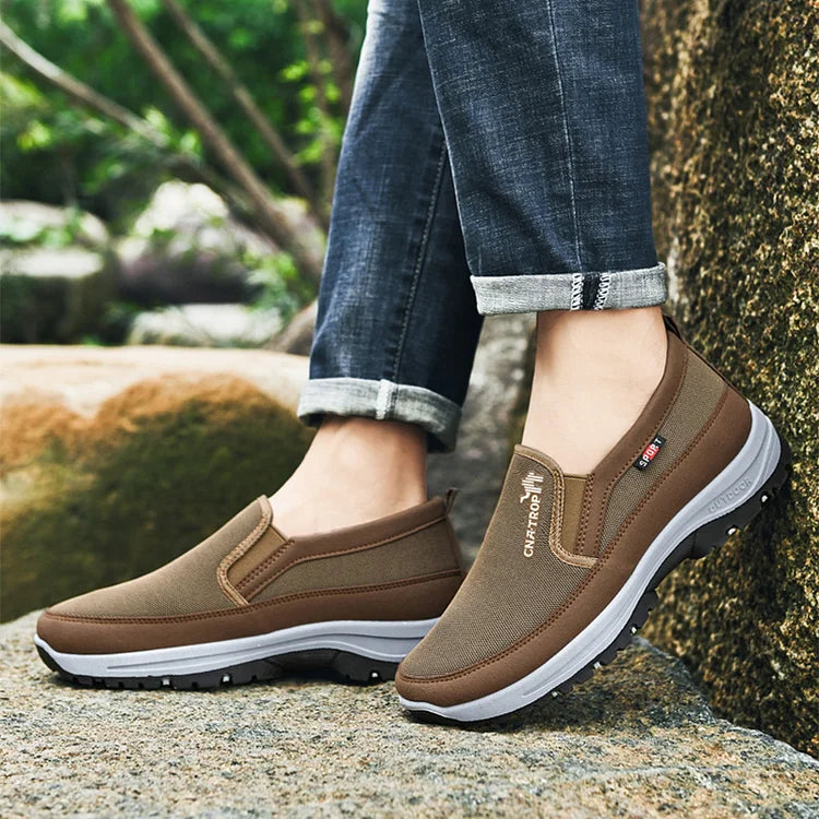 StepEase Pro – Ortopediska slip-on skor