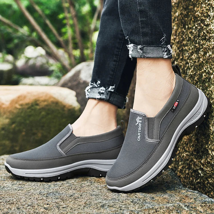 StepEase Pro – Ortopediska slip-on skor