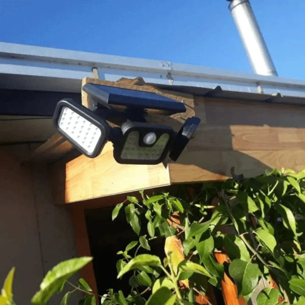 AD30 – LED-lampa med solenergi